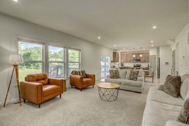 1371 Meadowcrest Circle, Independence, KY 41051