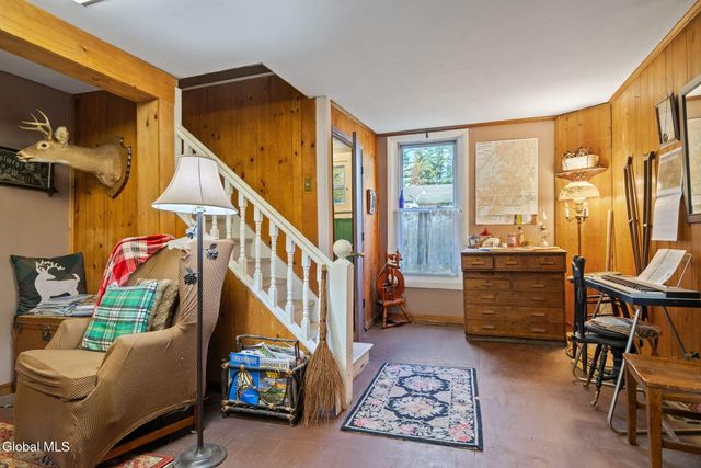 315 Lake Avenue, Lake Luzerne, NY 12846