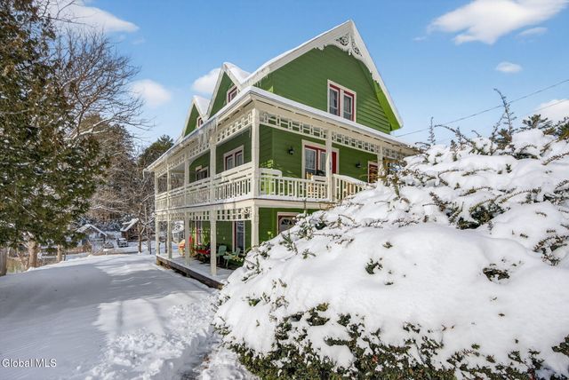 315 Lake Avenue, Lake Luzerne, NY 12846