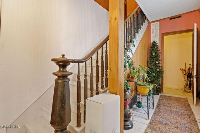 315 Lake Avenue, Lake Luzerne, NY 12846