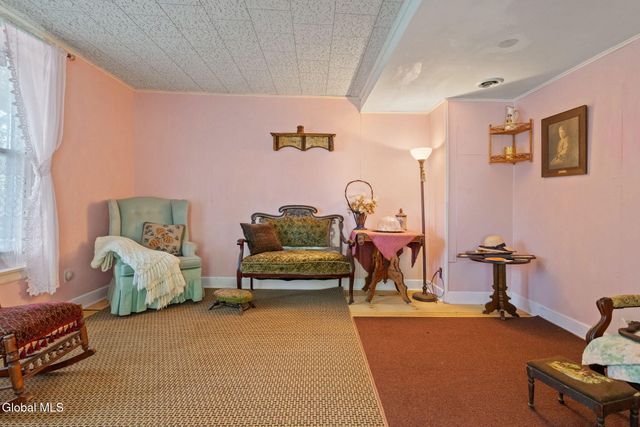 315 Lake Avenue, Lake Luzerne, NY 12846