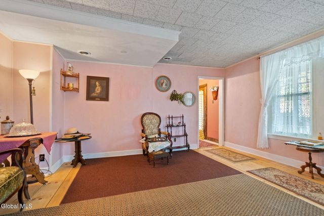 315 Lake Avenue, Lake Luzerne, NY 12846