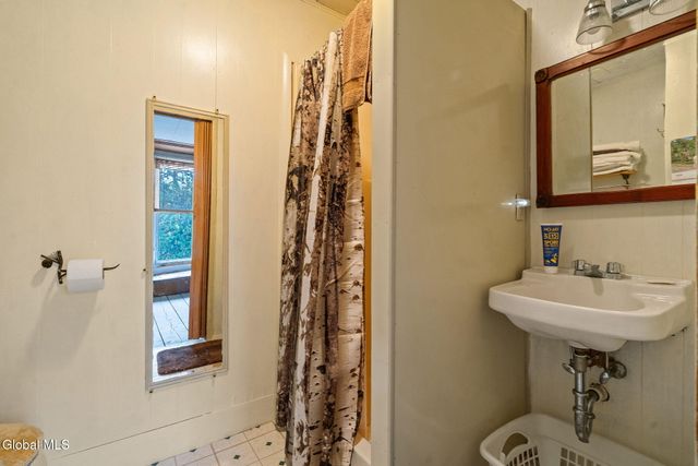 315 Lake Avenue, Lake Luzerne, NY 12846