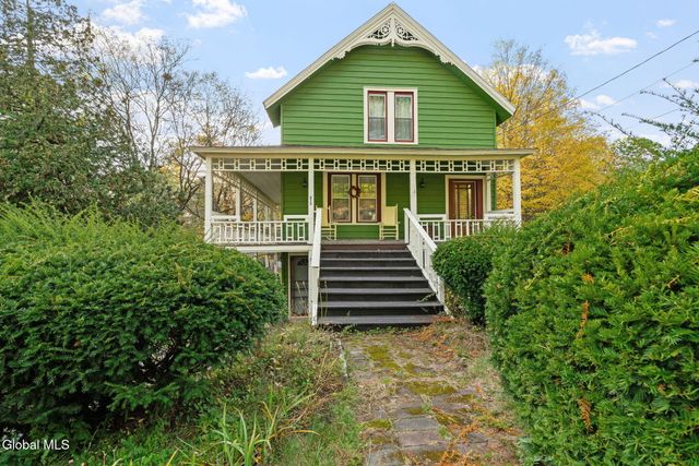 315 Lake Avenue, Lake Luzerne, NY 12846