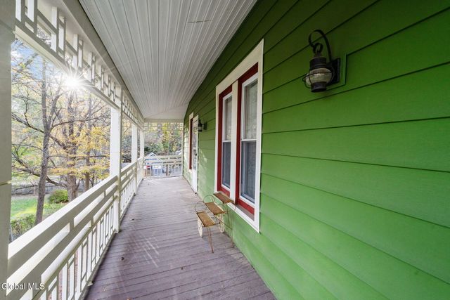 315 Lake Avenue, Lake Luzerne, NY 12846