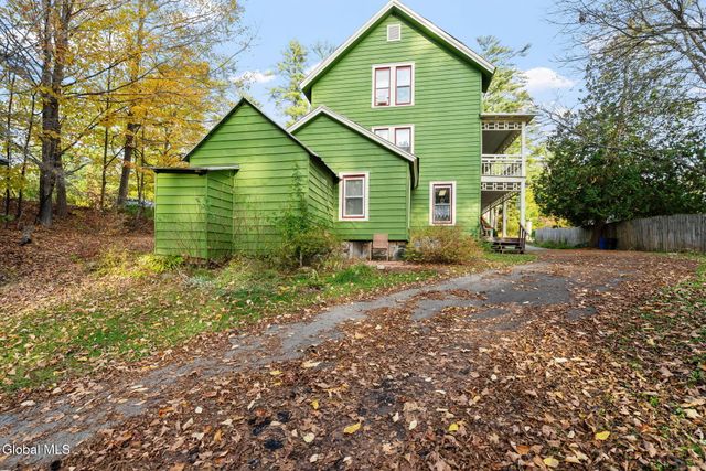 315 Lake Avenue, Lake Luzerne, NY 12846