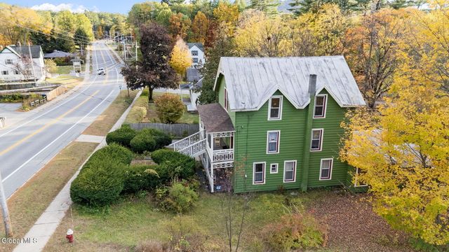315 Lake Avenue, Lake Luzerne, NY 12846