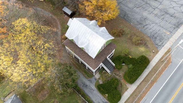 315 Lake Avenue, Lake Luzerne, NY 12846