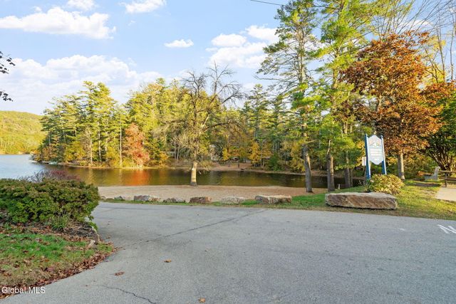 315 Lake Avenue, Lake Luzerne, NY 12846