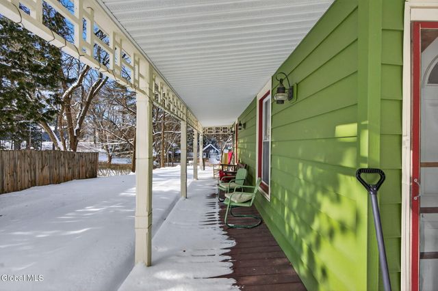 315 Lake Avenue, Lake Luzerne, NY 12846