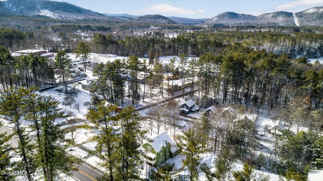 315 Lake Avenue, Lake Luzerne, NY 12846