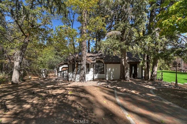 848 Jeffries, Big Bear Lake, CA 92315