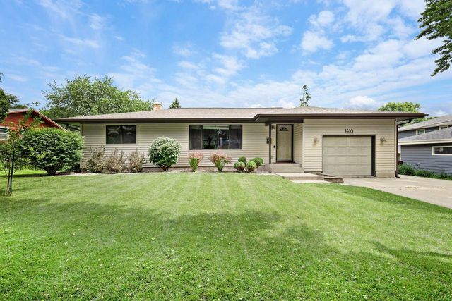 1418 Arrowood Drive, Madison, WI 53704