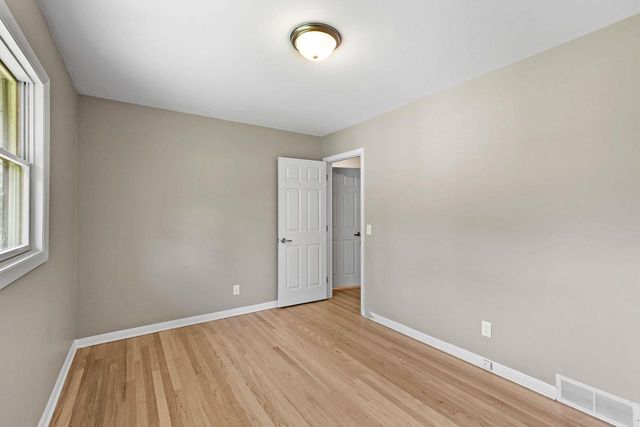 1418 Arrowood Drive, Madison, WI 53704