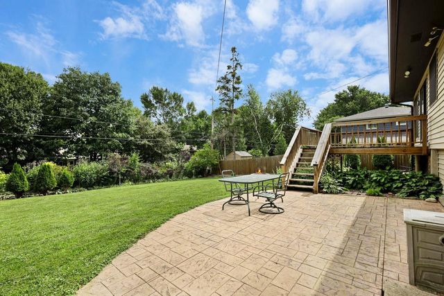 1418 Arrowood Drive, Madison, WI 53704