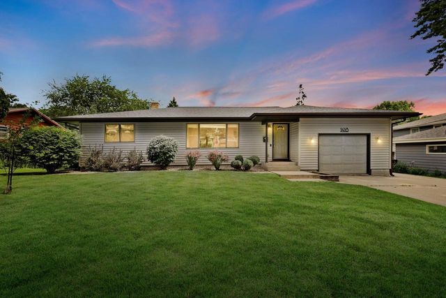 1418 Arrowood Drive, Madison, WI 53704