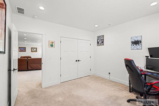 1591 N 805 E, Shelley, ID 83274