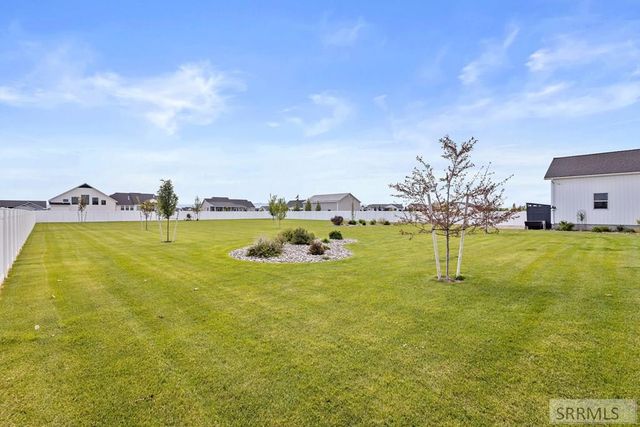 1591 N 805 E, Shelley, ID 83274