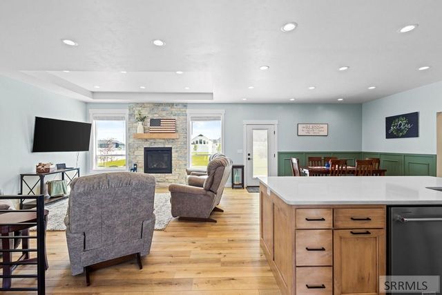 1591 N 805 E, Shelley, ID 83274
