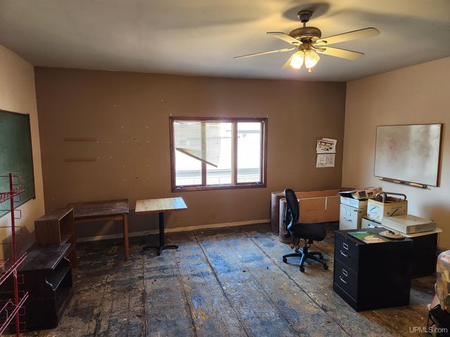 1035 Ethel Avenue, Hancock, MI 49930