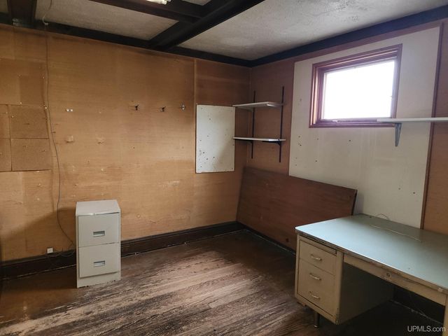 1035 Ethel Avenue, Hancock, MI 49930