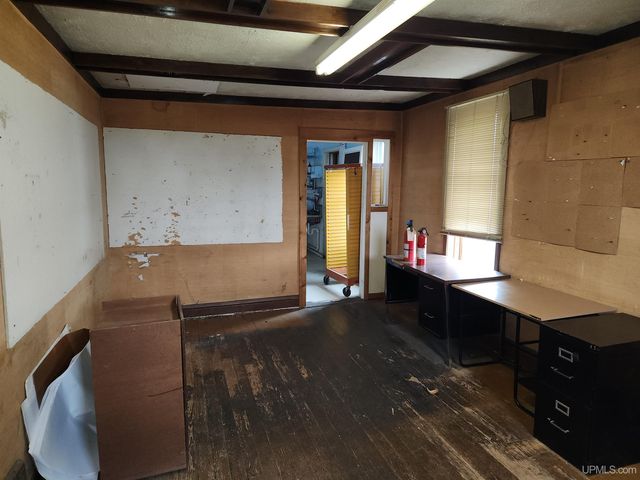 1035 Ethel Avenue, Hancock, MI 49930