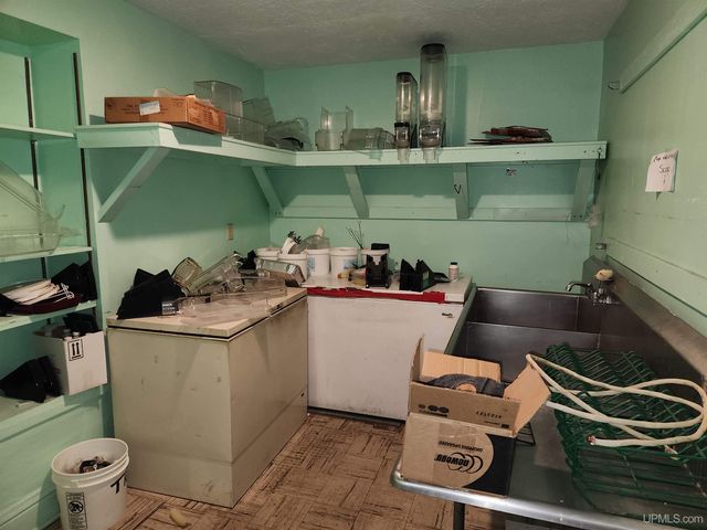 1035 Ethel Avenue, Hancock, MI 49930