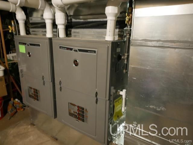 1035 Ethel Avenue, Hancock, MI 49930