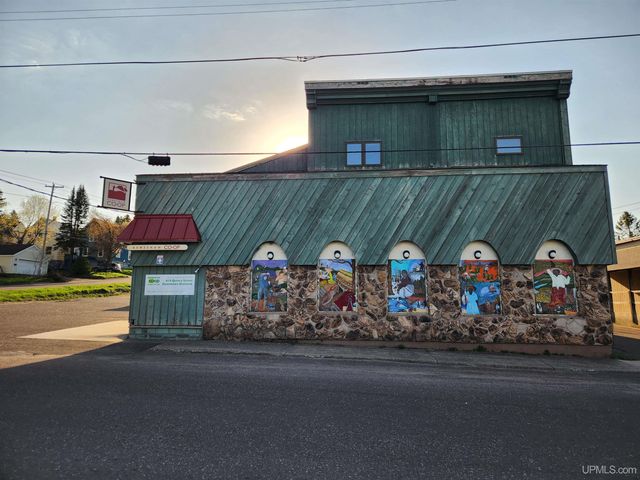 1035 Ethel Avenue, Hancock, MI 49930