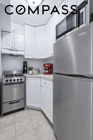 69 5th Ave Apt 17H, New York City, NY 10003