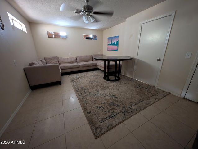1039 E LARKSPUR Lane, Tempe, AZ 85288