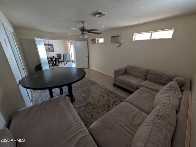 1039 E LARKSPUR Lane, Tempe, AZ 85288