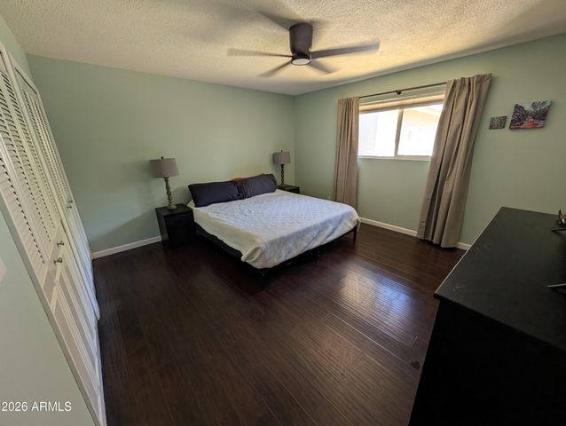 1039 E LARKSPUR Lane, Tempe, AZ 85288
