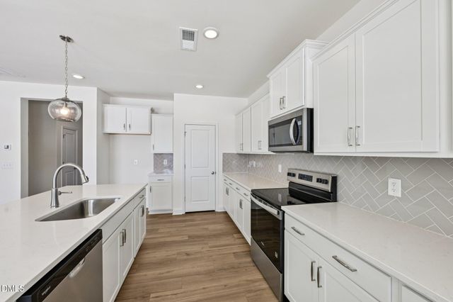 836 Old Station Point, Angier, NC 27501
