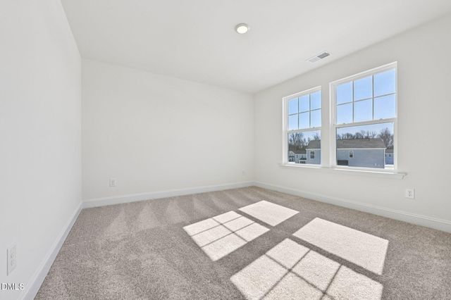836 Old Station Point, Angier, NC 27501