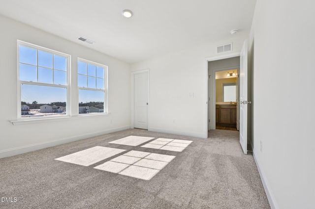 836 Old Station Point, Angier, NC 27501