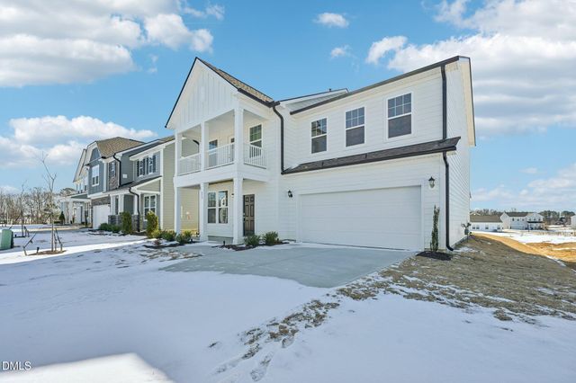 836 Old Station Point, Angier, NC 27501
