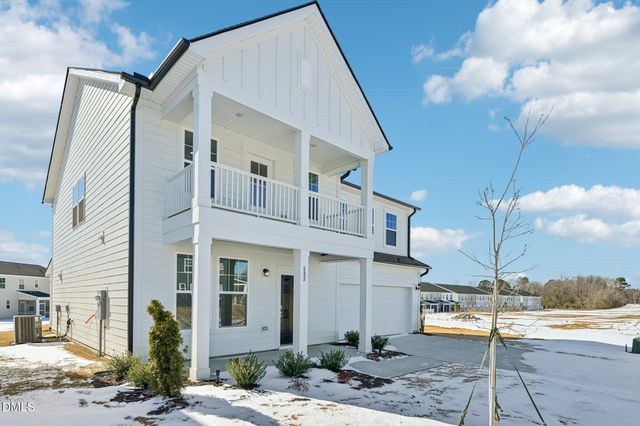 836 Old Station Point, Angier, NC 27501