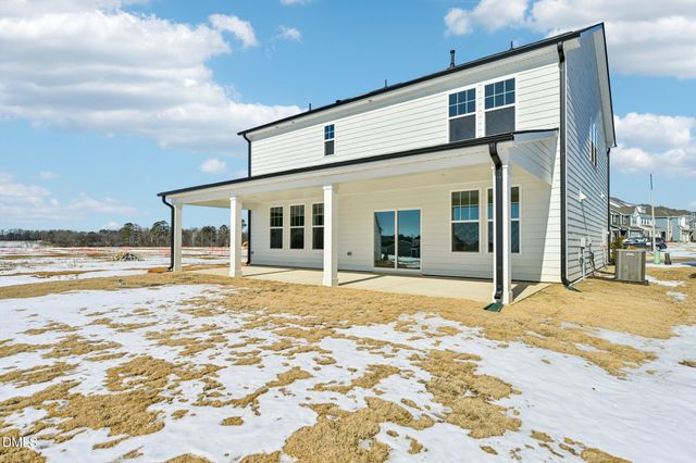 836 Old Station Point, Angier, NC 27501