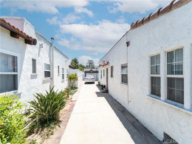 3177 N Stoddard, San Bernardino, CA 92405