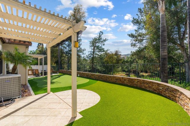 2397 Old Ranch, Escondido, CA 92027