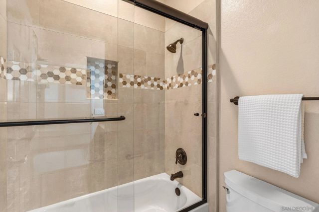 2397 Old Ranch, Escondido, CA 92027