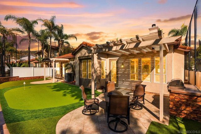 2397 Old Ranch, Escondido, CA 92027