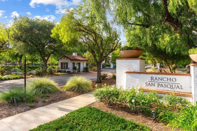 2397 Old Ranch, Escondido, CA 92027