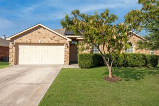 324 Meadow Ridge Drive, Anna, TX 75409