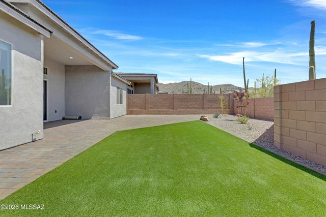 14776 N Blue Juniper Lane, Marana, AZ 85658