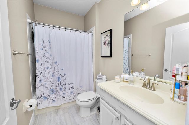 10615 LUCAYA DRIVE, Tampa, FL 33647