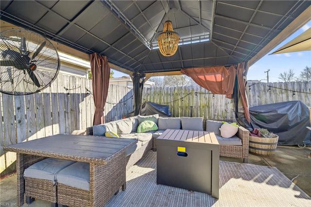 1417 Ramsey RD, Norfolk, VA 23503