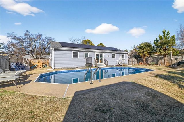 1417 Ramsey RD, Norfolk, VA 23503