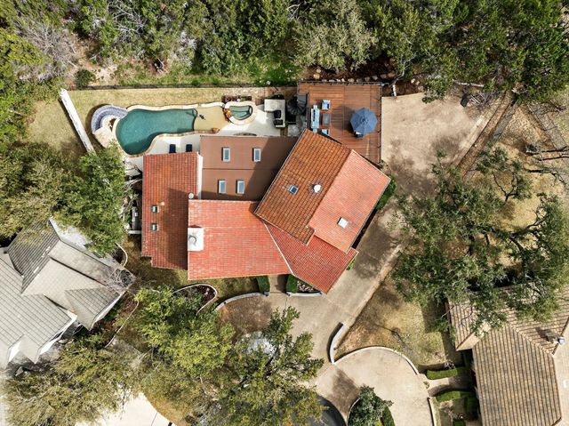 5 Leafdale PT, The Hills, TX 78738